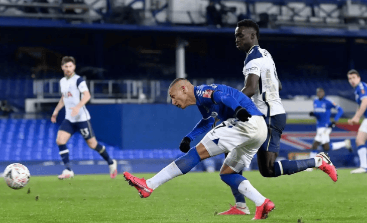 英超 诺丁汉森林vs埃弗顿