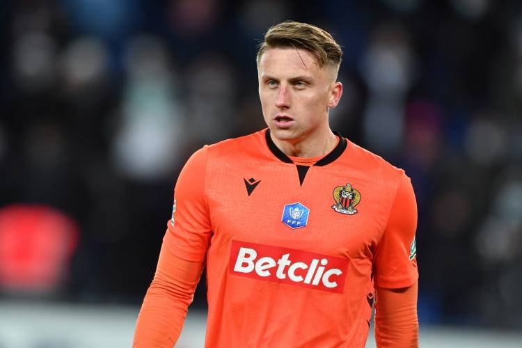 罗马诺：桑德兰有意尼斯门将布尔卡桑德兰，俱乐部间正进行积极谈判