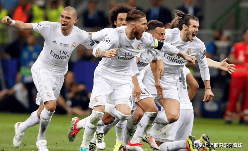 德甲联赛，弗赖堡VS法兰克福，法兰克福第三名防守战法兰克福。