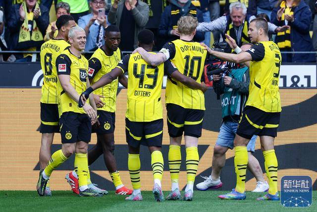 足球 | 德甲：多特蒙德胜沃尔夫斯堡