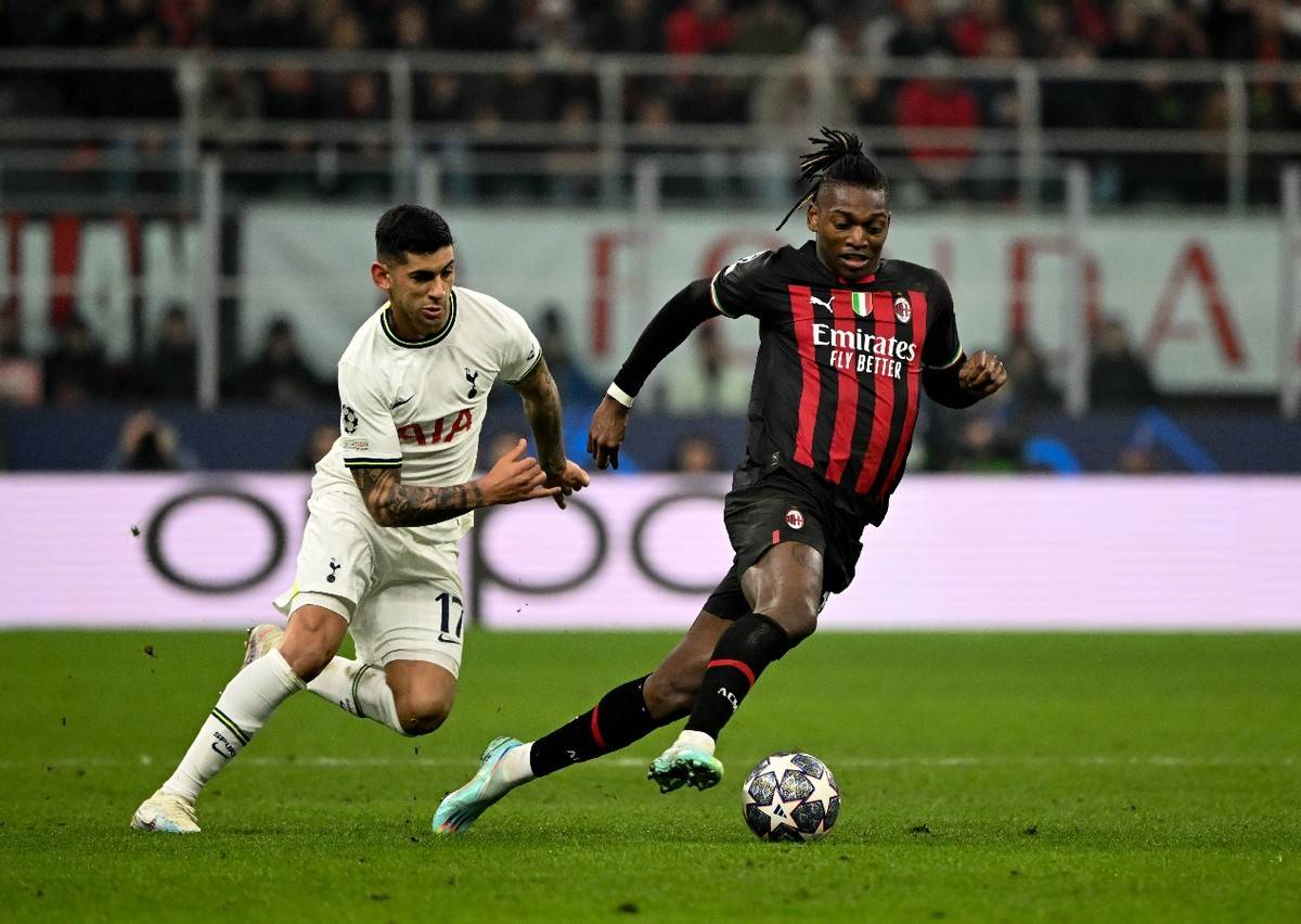 意甲：热那亚VSAC米兰热那亚战意全无热那亚，米兰轻松拿下？