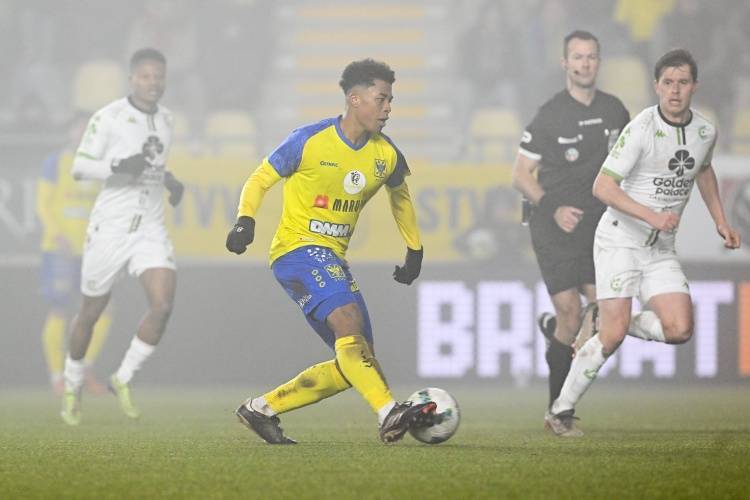 记者：截胡贝西克塔斯圣保利，圣保利即将签下日本中场藤田让瑠