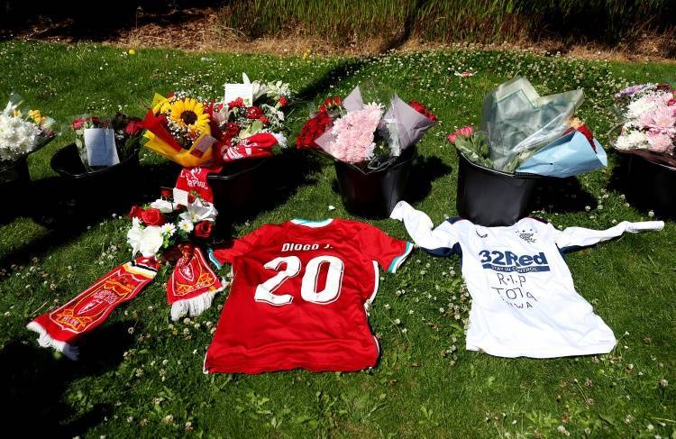 官方：狼队对阵曼城赛前狼队，俱乐部将在主场为若塔兄弟举行纪念活动