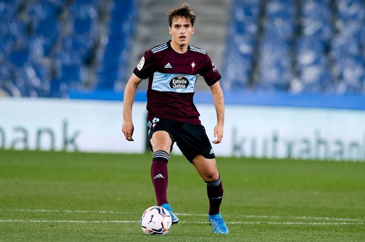 记者：塞尔塔准备签回丹尼斯-苏亚雷斯塞尔塔，但需清理球员腾出空间