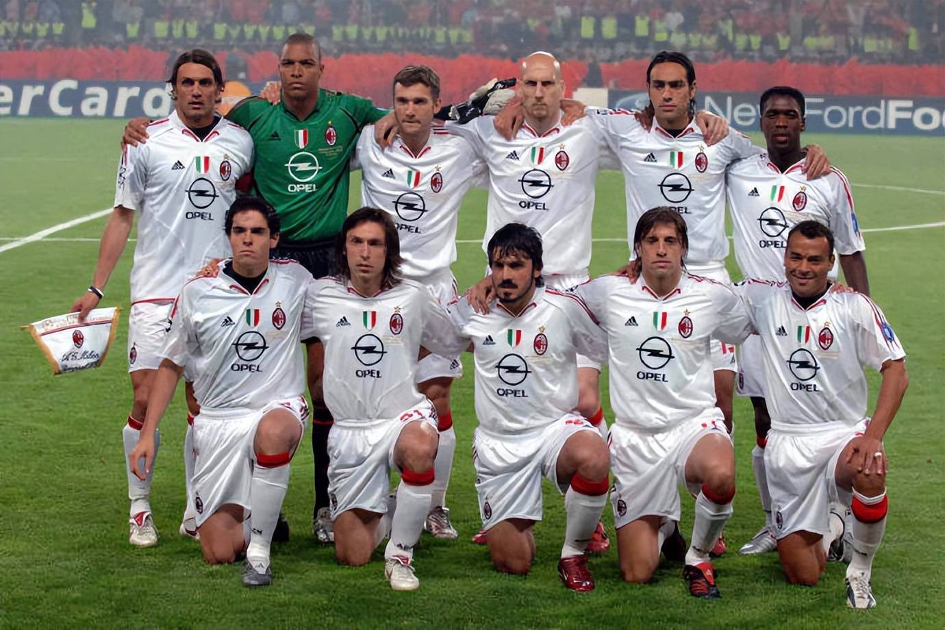 【资料】AC米兰2004-2005赛季欧冠半决赛胜埃因霍温AC米兰，决赛负利物浦【AC米兰资料】【足球资料】