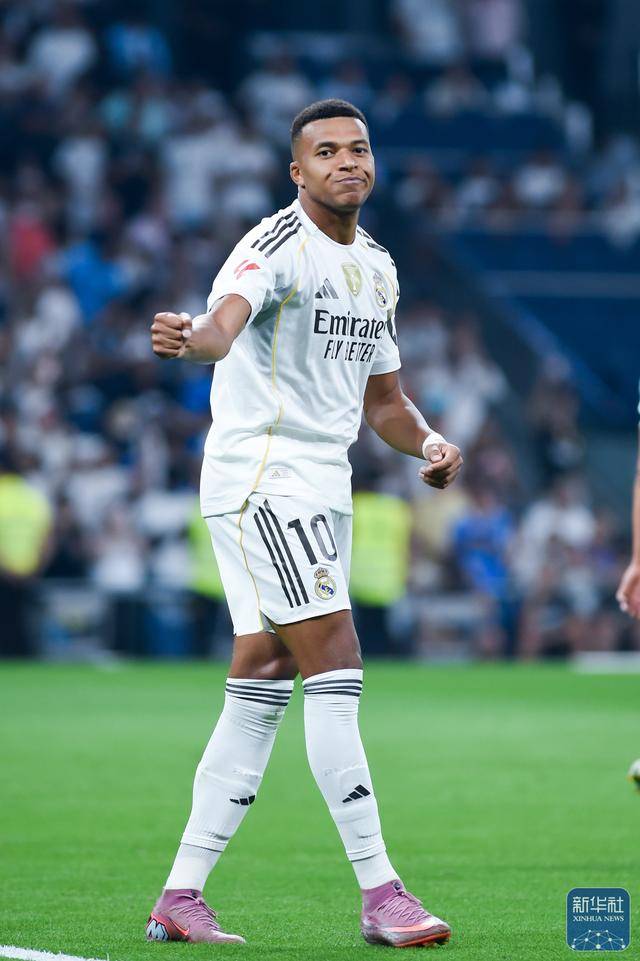 足球 | 西甲：皇马胜奥萨苏纳