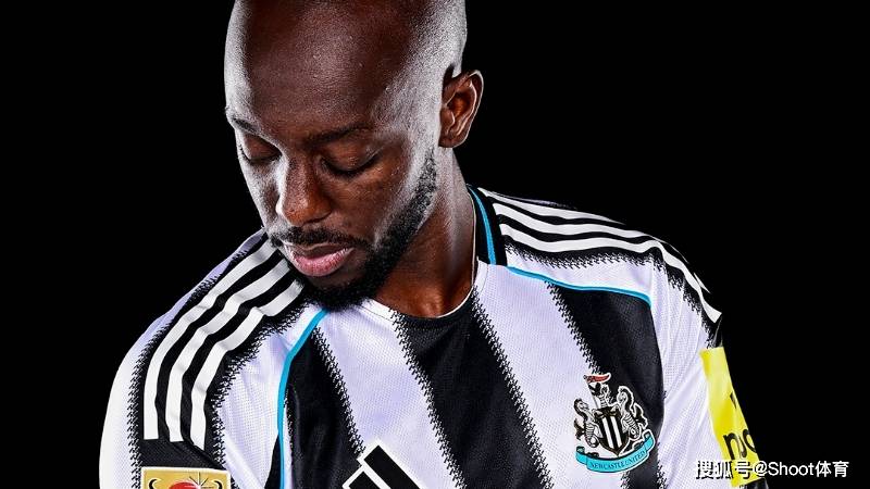 足球前瞻：阿森纳VS诺丁汉森林利兹联，纽卡斯尔联VS狼队，富勒姆VS利兹联，布伦特福德VS切尔西