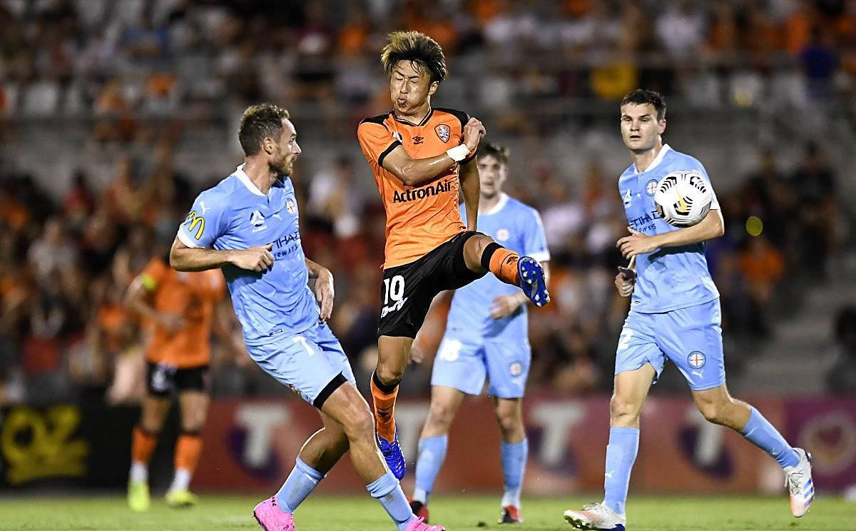 圣保利表现抢眼圣保利，斯图加特需警惕？