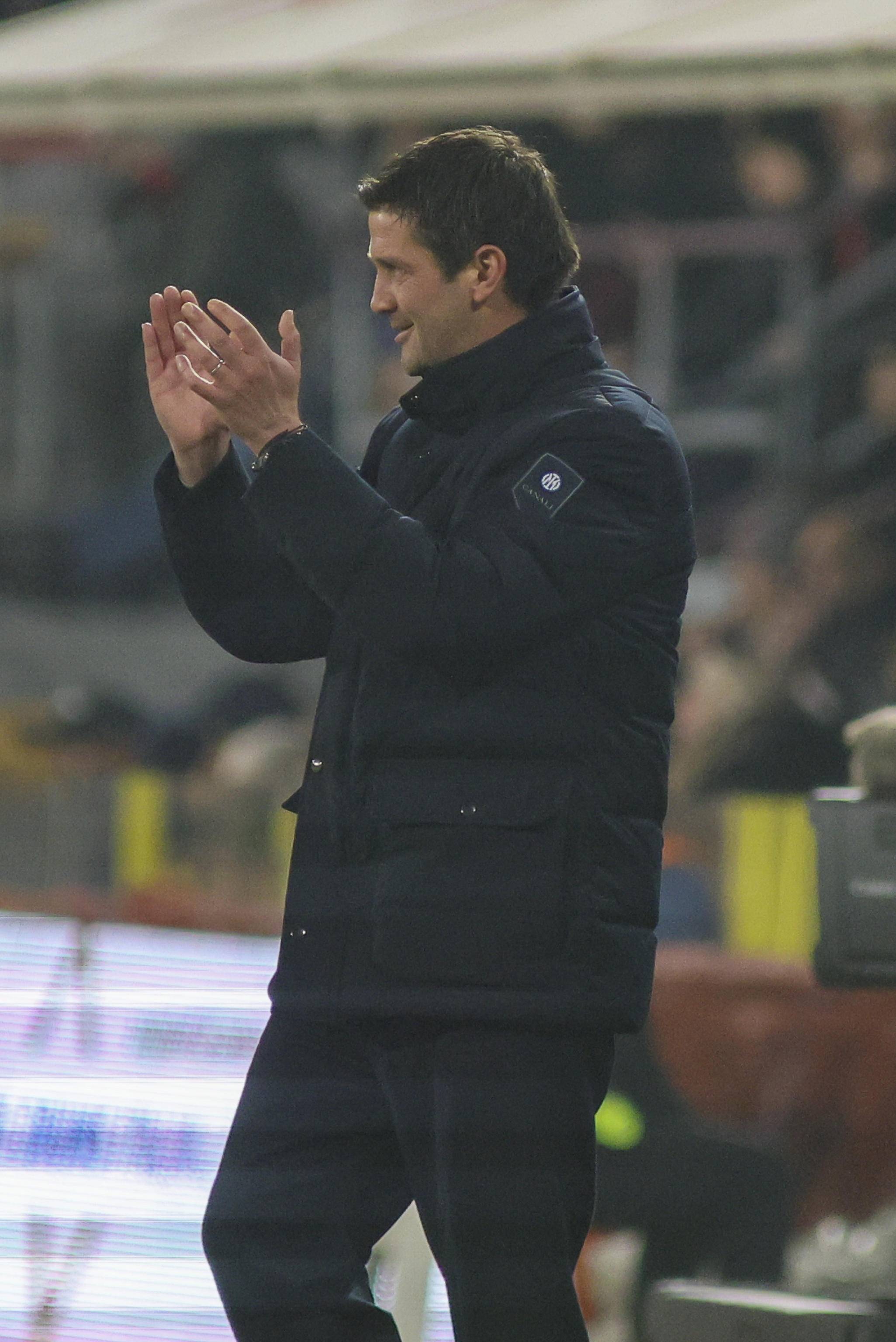 （外代二线）足球——意甲联赛：国米胜克雷莫纳