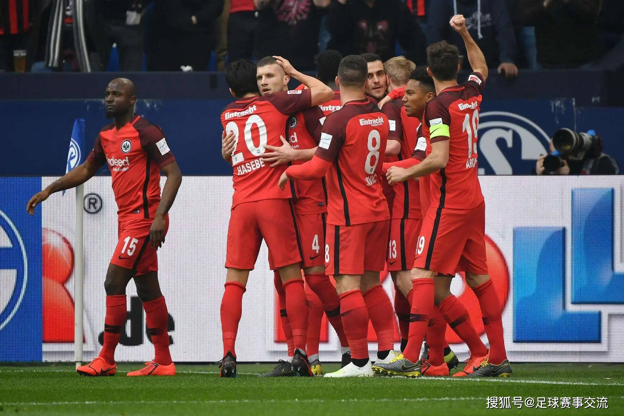 今日足球：柏林联合vs法兰克福 维罗纳vs比萨